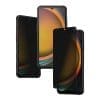 PanzerGlass Privacy Galaxy xCover7 Pro/ xCover7/ xCover6 Pro Phänomenaler Schutz. Hergestellt aus recyceltem Plastik. Kompatibel mit kabellosem Laden. Ohne Kompromisse: 1 Jahr kein Vergilben. Diese schlanke und leichte schützende Hülle ist alles, wovon du jemals geträumt hast. Eines der am meisten erwarteten Produkte ist jetzt erhältlich. Entworfen, um praktisch zu sein. Diese Hülle verfügt über eine zusätzliche, vielseitige Kickstand-Funktion zum freihändigen Betrachten, sowohl vertikal als auch horizontal. So kannst du oder deine Kinder überall und jederzeit freihändig Filme schauen, streamen oder Yoga-Kurse besuchen. Außerdem bietet die Hülle einen verbesserten Schutz für die Kamera.