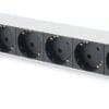 DIGITUS Steckdosenleiste Aluprofil Schalter 7-fach Schuko, 2m Die Wandgehäuse SOHO, Slim sind ideal für die Unterbringung aktiver und passiver Komponenten. Sie zeichnen sich durch eine einfache und zeitsparende Installation aus. Das moderne Design passt in jedes Büro oder Zuhause.<br>Das Gehäuse verfügt über 2 separate Einbaumöglichkeiten: An der Frontseite ist eine rotierbare vertikale 3HE Schiene angebracht. Diese kann alternativ auch horizontal oder schräg positioniert werden. An der Rückseite ist eine horizontale 2HE Schiene angebracht (fix), diese kann beispielsweise für passive Netzwerkkomponenten dienen.<br>Durch die ausgestanzten Montagelöcher im gesamten unteren Gehäusebereich können auch nicht 483 mm (19 Zoll)-fähige Komponenten verbaut werden (z.B. DSL-Router, etc.). Alternativ kann eine Montageplatte montiert werden, welche optional erhältlich ist.