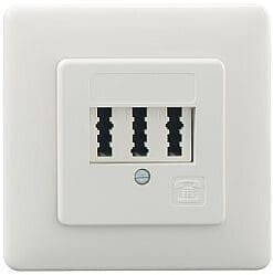 TAE 3x6 NFN UP reinweiß (Nur als Vielfaches von 10 bestellbar)