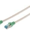 Die DIGITUS Patchkabel wurden speziell entwickelt um allen Ansprüchen in den verschiedenen Anwendungsbereichen in vollem Umfang gerecht zu werden. Jedes Kabel ist mit einer angespritzten Knickschutztülle mit Zugentlastung ausgestattet. Außerdem besitzt die Tülle einen Rasthebelschutz, welcher das Verhaken der Kabel sowie das Abbrechen des Rasthebels vom Stecker verhindert. Eine einfache Identifizierung der Kategorie 6A wird durch die gelbe Einfärbung der Stecker.