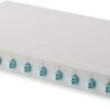 Die DIGITUS LWL-Spleißboxen weisen eine robuste und kompakte Bauform auf und sorgen für den einfachen Übergang zwischen LWL-Verlegekabeln auf Duplex- oder Breakout Kabeln. Die einfache Installation und der optimale Schutz der Glasfasern im Vollmetallgehäuse sind nur einige Vorteile dieser Spleißboxen. Sie sind spleißfertig und enthalten bereits Spleißkassetten, nach IEC 60304 abgesetzte Pigtails und die zugehörigen Kupplungen. Zudem bietet DIGITUS weitere hochqualitative LWL-Produkte wie Glasfaser Patchkabel, Verlegekabel oder Reinigungswerkzeuge, die eine optimale Ergänzung für Ihr Netzwerk ergeben.
