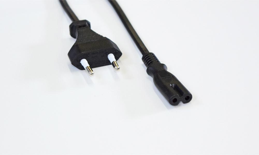 wantecWire Euro Netzkabel Eurostecker CEE7/16 Buchse C7 0,2m wantecWire Euro Netzkabel Eurostecker CEE7/16 Buchse C7 0,2m