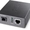 Omada TL-FC111B-20 RJ45 auf 100 Mbps Single-mode Konverter Der TL-SM321A-2 von TP-Link wird in der Praxis für Kurz- und Mittelstrecken-Glasfasernetzwerke verwendet und bietet eine schnelle und stabile Gigabit-Glasfaserverbindung für Switches, Router und Server.