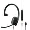 EPOS Headset ADAPT 135 USB-A II Arbeiten. Hier und überall, mit einem stilvollen, komfortablen Headset für die Anforderungen des heutigen hybriden Arbeitsplatzes mit herausragendem Sound. Genießen Sie eine Audiolösung, die sich nahtlos im Büro, unterwegs oder im Homeoffice anpasst. Flexibilität und Komfort mit diskretem Mikrofonarm, der sich bequem unter den Kopfbügel schieben lässt, sowie Plug-and-Play-Gerätekonnektivität. Intelligente Technologien runden diese komfortable Audiolösung ab, die Ihrer Produktivität zugutekommt.