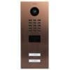 Die Video Door Station D2101 von Doorbird aus gebürstetem Edelstahl mit einer Ruftaste bietet Ihnen optimale Bildqualität und klares Design.Die Kamera überzeugt mit HDTV, Ultraweitwinkel und Nachtsichtfähigkeit. In Kombination mit den Audiofunktionen Echo- und Rauschunterdrückung sowie Zwei-Wege Audio Streaming können Sie Ihre Besucher sehen und komfortabel mit ihnen sprechen. Dank des integrierten Bewegungssensors entgeht Ihnen zudem nichts, was vor Ihrem Haus passiert. Durch die individuellen Konfigurationsmöglichkeiten können Sie einstellen, ob und wie Sie über verschiedene Ereignisse informiert werden wollen. Sprechen Sie mit Ihren Besuchern an der Tür über Ihr Smartphone und öffnen Sie die Tür - von überall auf der Welt.
