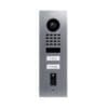 DoorBird IP Video Türst. D1102FV Fingerpr. Edels. V4A, Unterputz Die Video Türstation D1102FV von Doorbird aus gebürstetem Edelstahl bietet Ihnen optimale Bildqualität und ein klares Design.Die Kamera überzeugt mit HDTV, Ultraweitwinkel und Nachtsichtfähigkeit. In Kombination mit den Audiofunktionen Echo- und Rauschunterdrückung sowie Zwei-Wege Audio Streaming können Sie Ihre Besucher sehen und komfortabel mit ihnen sprechen.Dank des integrierten 4D Bewegungssensors entgeht Ihnen zudem nichts, was vor Ihrem Haus passiert. Durch die individuellen Konfigurationsmöglichkeiten können Sie einstellen, ob und wie Sie über verschiedene Ereignisse informiert werden wollen. Sprechen Sie mit Ihren Besuchern an der Tür über Ihr Smartphone und öffnen Sie die Tür - von überall auf der Welt.DoorBird arbeitet nur mit den Besten zusammen: Der Fingerabdruckleser ist mit der Technologie von Fingerprint Cards AB (Fingerprints) ausgestattet - dem weltweit führenden Biometrieunternehmen mit Stammsitz in Schweden. Die FingerprintsTechnologie ist in mehreren hundert Millionen Geräten und Anwendungen zu finden und wird täglich milliardenfach genutzt. Dank ihr ist eine sichere und bequeme Identifizierung und Authentifizierung per Fingerabdruck möglich.