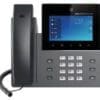 Grandstream GXV-3450 Der GWN7624 ist ein Wi-Fi-Access Point zur Wandintegration für kleine und mittlere Unternehmen, Büros, Wohn- und Geschäftsstandorte, Hotels und mehr. Er bietet drei Gigabit-Netzwerk-Ports, um IP-Telefone, IPTV, Computer und ähnliche Geräte mit Ethernet zu versorgen und einen Gigabit-Netzwerk-Port mit PoE / PoE+ für den Uplink. Der GWN7624 bietet 2,4 GHz 2×2:2, 5GHz 4×4:4 MU-MIMO Technologie und ein leistungsfähiges Antennendesign für maximalen Netzwerkdurchsatz und große WLAN-Reichweite. Dieser Access Point kann in einem Wandausschnitt montiert werden und ist daher kaum sichtbar. Um eine einfache Installation und Verwaltung zu gewährleisten, verwendet der GWN7624 einen, in die Web-Benutzeroberfläche eingebetteten Controller. Der GWN7624 kann auch via GWN.Cloud und GWN Manager, der kostenlosen Cloud- und On-Premise-Wi-Fi-Management-Plattform von Grandstream, verwaltet werden. Er ist der ideale Wi-Fi-AP für Voice-over-Wi-Fi-Anwendungen und bietet eine nahtlose Verbindung mit den Wi-Fi-fähigen IP-Telefonen von Grandstream. Mit Unterstützung für erweiterte QoS, Echtzeitanwendungen mit niedriger Latenz, Mesh-Netzwerke, Captive-Portale und bis zu 200 gleichzeitigen Clients pro AP, ist der GWN7624 ein idealer Wi-Fi-Access Point für mittlere WLAN-Netze mit ausgewogener Benutzerdichte.