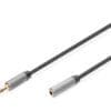 DIGITUS Audio Verläng.kabel, 3,5mm Klinke /3,5mm Buchse,1,8m Der Digitus Audio Headset Adapter besteht aus einem 3,5 mm Klinkenstecker und zwei Klinkenbuchsen. Dieser Adapter erlaubt es, ein Headset mit zwei 3,5 mm Klinkensteckern (Mikrofon + Kopfhörer) mit Ihrem Gerät (PC, Laptop usw.) mit einem einzelnen 3,5 mm-Audioausgang zu verbinden. Mikrofon- und Kopfhörereingang sind auf den Buchsen markiert.