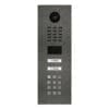 DoorBird D2102KV IP Video Türstation DB 703 Edelstahl Stellen Sie sich vor, Sie sind gerade nicht zuhause und Ihre Kinder haben sich ausgeschlossen oder der Paketbote bringt eine Lieferung. Mit DoorBird ist das nun kein Problem mehr. Bei jedem Klingeln bekommen Sie eine Push-Mitteilung auf Ihr Smartphone oder Tablet und können mit dem Besucher sprechen und ihn in HD-Qualität sehen. So verpassen Sie garantiert keinen Besucher mehr. Mit DoorBird sind Sie unterwegs und doch zuhause, auch wenn ein Einbrecher die Türklingel zur Anwesenheitskontrolle betätigt.DoorBird ist die smarte Lösung für Ihre Eingangstür. Verbinden Sie Ihre DoorBird IP Video Türstation mit Ihrem Smartphone und unterhalten Sie sich mit Ihren Besuchern auch von unterwegs!Die IP Video Türstation kann als eigenständige Einheit betrieben oder in eine bestehende Smart-Home-Plattform integriert werden. Auch bereits vorhandene, klassische Installationen wie elektrische Tür- und Toröffner können Sie mit DoorBird weiterverwenden und über die App.