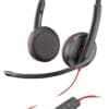 Poly Headset Blackwire C3225 Stereo USB-C/A & 3,5 mm Arbeiten Sie, wie Sie es möchten<br><br>Die Blackwire 3200 Series bietet beste Audioqualität in einem Headset das für Unternehmensanforderungen geschaffen wurde. An dem schlanken Design und dem flexiblen Mikrofonarm für eine individuelle Passform gibt es nichts auszusetzen.