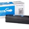 Kyocera TK855C TA Toner cyan 18.000Seiten /rVersteckte Kosten beim Einsatz von Alternativtoner<br>/r<br>Wenn Sie keinen Originaltoner von KYOCERA verwenden, kann dies auf den ersten Blick sicher günstiger sein. Doch bei genauem Hinsehen erkennen Sie schnell: Es können deutlich erhöhte Kosten bei Verwendung von Fremdtoner entstehen, die in der Betrachtung der Gesamtdruckkosten oft nicht berücksichtigt werden./r<br>/r<br>/rGarantierte Qualität mit KYOCERA-Originaltoner<br>/r<br>Nutzen Sie mit KYOCERA Originaltoner Ihre umfassenden Gewährleistungs- und Garantieansprüche. Wird z. B. durch den Einsatz von Fremdtoner eine Reparatur notwendig, erlischt Ihr Anspruch auf die Kostenübernahme durch KYOCERA. Um den versehentlichen Einsatz von Fremdtoner zu vermeiden, sind KYOCERA Tonerboxen der neuesten Generation mit einem RFID-Chip ausgestattet. Sensoren im Drucker erkennen sofort, ob es sich um KYOCERA Originaltoner handelt oder nicht.