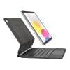 Belkin Pro Tastatur iPad 10,9" (10. Gen.), deutsch Wandeln Sie Ihr iPad zur Steigerung Ihrer Produktivität in einen Laptop um. Unsere Bluetooth-Tastatur lässt sich mit Ihrem iPad koppeln und bietet Ihnen den Komfort einer externen Tastatur sowie den zusätzlichen Schutz einer Hülle. Die hochwertige Kunstlederhülle bietet Ihrem Tablet Schutz und die weiche, rutschfeste Innenseite verhindert Kratzer auf dem Bildschirm.