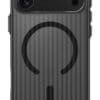 4smarts Design Case Aero für iPhone 17 Pro Max, schwarz Die robuste Schutzhülle für das bietet einen zuverlässigen Schutz, der durch einen Drop Test bis zu einer Höhe von 1,2 Metern zertifiziert ist. Du kannst dein Smartphone bedenkenlos nutzen, da es vor versehentlichen Stürzen und Aufprallen geschützt ist. Die Hülle absorbiert effektiv Stöße und schützt dein Gerät vor Kratzern und Beschädigungen. Das Case bietet einen optimalen Schutz für dein Gerät. Mit verstärkten Kanten schützt es das Display und die Kamera effektiv vor Kratzern und Stößen. Du kannst dein Mobilgerät bedenkenlos nutzen und dich auf einen zuverlässigen Schutz verlassen, der das Design deines Geräts nicht beeinträchtigt.Schütze dein Gerät mit der 4smarts Premium-Schutzhülle, die dich vor unerwarteten Stößen und Stürzen schützt. Die Hülle besteht aus hochwertigem Polycarbonat und strapazierfähigem TPU-Material und bietet hervorragenden Schutz, ohne Kompromisse bei Stil oder Funktionalität einzugehen. Poröse Oberfläche bietet außerdem einen einzigartigen Grip.