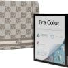 PocketBook Era Color Bundle DKNY - Smoky Beige DACH-Version Der PanzerGlass Displayschutz, der zu 60 % aus Glas besteht. Kinder lieben ihre Tablets - sie lassen sie fallen, knallen, zerkratzen und stoßen sie an. Das ist einfach Alltag. Und genau dafür ist diese PanzerGlass Displayschutz gemacht: Es schützt dein Tablet vor den Gefahren des Alltags. Versehentliche Stöße gegen scharfkantige Tischecken oder Stürze auf steinharte Böden sind für die kratz- und stoßfesten Schichten kein Problem.Der Bildschirmschutz lässt sich leicht anbringen und sobald er angebracht ist, musst du nie wieder befürchten, dass dein Tablet den Fingern deines Kindes entgleitet und auf den Boden fällt. Das wird vielleicht nie passieren, aber wenn doch, wirst du bereuen, dass du nicht auf "In den Warenkorb" geklickt hast. Der Ultra-Wide Fit Displayschutz deckt die gesamte Vorderseite deines Tablets ab und lässt dabei noch Platz für eine Hülle. Es bietet eine vollständige und kristallklare Sicht auf deinen Bildschirm.