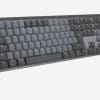 Logitech MX Mechanical - Tastatur - kabellos DE - grafit - leise und taktil Lernen Sie die MX Master 4 kennen, die immersive Kontrolle und Präzision mit anpassbarem haptischem Feedback für bestimmte Aktionen bietet. Sparen Sie bis zu 33% Zeit mit Actions Ring Shortcuts und MX Master 4, indem Sie direkt am Mauszeiger auf Tools und Filter zugreifen. Zusätzliche Funktionen: 2-mal bessere Konnektivität, ultraschnelles Scrollen mit dem MagSpeed Scrollrad, Abtastung mit 8K DPI auf jeder Oberfläche, einschließlich Glas, und Logi Options+ zur Personalisierung.