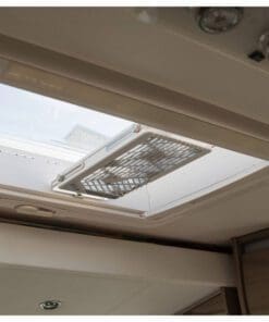 Titan TTC-SC21/V4+ Fenster-Doppellüfter 2x140mm mit Fernbedienung, für Wohnmobil – Bild 4