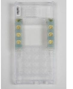 2N IP Vario Kunststoff-Frontabdeckung mit 6 Tasten
