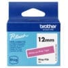 Brother Schriftband BTAG-P35 Weiß auf Pink 12 mm x 4 m Die Btag-Schriftbänder wurden exklusiv für die Brother Beschriftungsgeräte PT-N10, PT-N20 und PT-N25BT entwickelt. Mit einer Breite von 12 mm und in 17 leuchtenden Farben erhältlich, können individuelle Schriftbänder nach dem Geschmack und den Bedürfnissen des Anwenders einfach erstellt werden.Die langlebigen und zuverlässigen Btag-Schriftbänder sind resistent gegen viele verschiedene Einflüsse, denen sie im täglichen Gebrauch im Haushalt ausgesetzt sind, wie z. B. Wasser, heiße und kalte Temperaturen und Haushaltsflüssigkeiten, so dass die Etiketten lange Zeit intakt und lesbar bleiben.