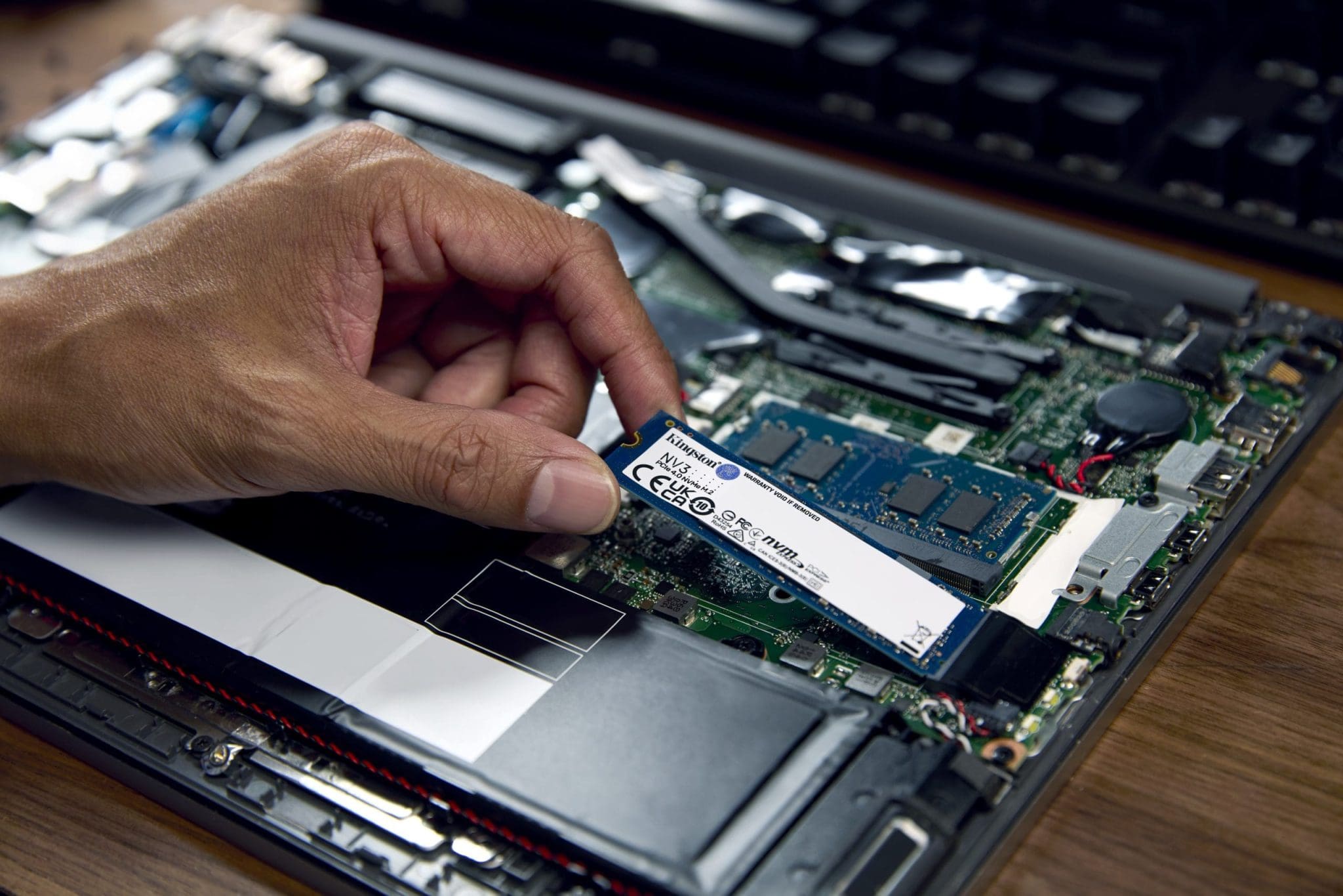 Kingston 500GB M.2 2280 NVMe SSD SNV3S/500G Kingston 500GB M.2 2280 NVMe SSD SNV3S/500G – Bild 10