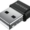 Netgear A6150 AC1200 Nano WLAN-USB-Adapter 2.0 Der TL-WN8200ND 300 Mbit High-Power USB WLAN-Adapter von TP-Link ermöglicht es Ihnen, Ihre Computer mit einer extrem leistungsstarken WLAN-Fähigkeit auszustatten, um eine Performance-Verbesserungen zu erreichen.<br>Der Adapter arbeitet mit High-Power, was die Reichweite gegenüber einem herkömmlichen Adapter verzehnfacht. Eines der besten Merkmale des TL-WN8200ND ist seine stärkere Durchdringung, die effektiv sicherstellen kann, dass das Signal seine Stärke nicht verliert und zuverlässig bleibt, auch wenn es durch mehrere Wände oder Böden geht. Noch verbessert wird das Signal durch die abnehmbaren externen 5dBi-Antennen, die individuell gedreht und ausgerichtet werden können, gleichzeitig erlaubt die hohe Empfangsempfindlichkeit des TL-WN8200ND eine große Entfernung zum Access Point.<br>Das im Lieferumfang enthaltene Verlängerungskabel und das Desktop-Design erlauben die optimale Platzierung des Adapters, so dass das WLAN-Netz in verschiedenen Anwendungsumgebungen sichergestellt wird.