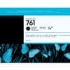 HP 761 Mattschwarz DesignJet Druckerpatrone, 775 ml Konzipiert für Kunden, die Drucke in vielen Anwendungsbereichen herstellen, z. B. kostengünstige CAD-Schwarzweißzeichnungen, GIS-Dokumente sowie qualitativ hochwertige Pläne und Präsentationen.<br>Der HP 761 Mattschwarz/Mattschwarz DesignJet Druckkopf ermöglicht den kostengünstigen Druck gestochen scharfer, detailgenauer Zeichnungen ebenso wie hochwertige Farbpräsentationen. Er gewährleistet Druckvorgänge mit geringem Aufwand und hoher Produktivität für problemloses Drucken und Top-Ergebnisse.