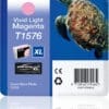 Epson Tintenpatrone T1576 XL hell Magenta Mit Vivid Magenta und drei unterschiedlich dichten Schwarztönen schafft Epson UltraChrome K3 Ink eine verbesserte Graubalance und natürliche Tonwertabstufungen ohne Farbstich. Um echte Schwarzweißbilder zu erzeugen, werden automatisch je nach Medienart entweder ein Standard-Fotoschwarz oder Standard-Mattschwarz sowie zusätzlich "Light Black" und "Light Light Black" verwendet.