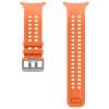 Samsung Marine Band, Orange (für WatchUltra /2) Das Marine Band besteht aus speziellem Nitrilkautschuk (HNBR) und eignet sich hervorragend für schweißtreibende Workouts oder im Alltag. Es ist unempfindlich gegenüber Temperaturänderungen, sowie verschleiß- und wasserbeständig. Mit Luftlöchern für zusätzliche Luftzirkulation sorgt das Marine Band für angenehmen Tragekomfort am Handgelenk, damit du Herausforderungen mit Bravour meistern kannst. Durch das Schnellwechselsystem, kannst du innerhalb von Sekunden das Band ohne weitere Hilfsmittel und mit nur einem Knopfdruck wechseln. Wähle ein Armband das zu deinem Stil passt und verleihe deiner Galaxy Watch einen persönlichen Touch.