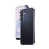 SAFE. by PanzerGlass 3-in-1 Samsung A15, A15 5G Sei frei, die Welt zu erkunden, durch die Nacht zu tanzen und auszudrücken, wer du bist - mit deinen Freunden in der einen und deinem Handy in der anderen Hand. Mit diesem 3-in-1-Schutzpaket von SAFE. by PanzerGlass ist dein wertvolles Handy sicher vor Stürzen in der Tasche, Missgeschicken auf der Tanzfläche, schiefgegangenen Selfies und alltäglichem Fummeln, Fallenlassen und Zerbrechen des Displays. Das Paket besteht aus einem Displayschutz aus 60 % recyceltem Material, einer weichen TPU-Hülle aus 100 % recyceltem Kunststoff und einem Kameraschutz, der härter ist als das Original. Das ist 360-Grad-Schutz für ein 360-Grad-Leben! Kein Displayschutz ist eine schlechte Leistung des Displays wert! Das bedeutet, dass der Displayschutz die gesamte Vorderseite deines Handys abdeckt und so eine vollständige und kristallklare Sicht auf dein Display ermöglicht. Die weiche, transparente Hülle ist kompatibel mit dem kabellosen Aufladen (natürlich!) und schützt dein Handy effektiv, während du vollen Zugriff auf alle Funktionen hast. Auch hier gibt es keine Kompromisse! Der Kameraschutz sorgt dafür, dass deine Hightech-Kameralinsen SAFE. und READY sind, um die schönen Momente des Lebens in kratzfreien Fotos festzuhalten. Jeder verdient es, SAFE. zu sein. Ohne Hektik, Bürokratie oder unnötige Komplexität. Dieses Schutzpaket ist so einfach zu montieren, dass du es selbst dann schaffst, wenn du nur ein Daumen bist! Beginne damit, den Displayschutz anzubringen - du hast bis zu 200 Versuche, obwohl einer normalerweise ausreicht. Wenn du damit fertig bist, bringst du den Kameraschutz für das Objektiv an und klickst die Hülle an. Das war's!