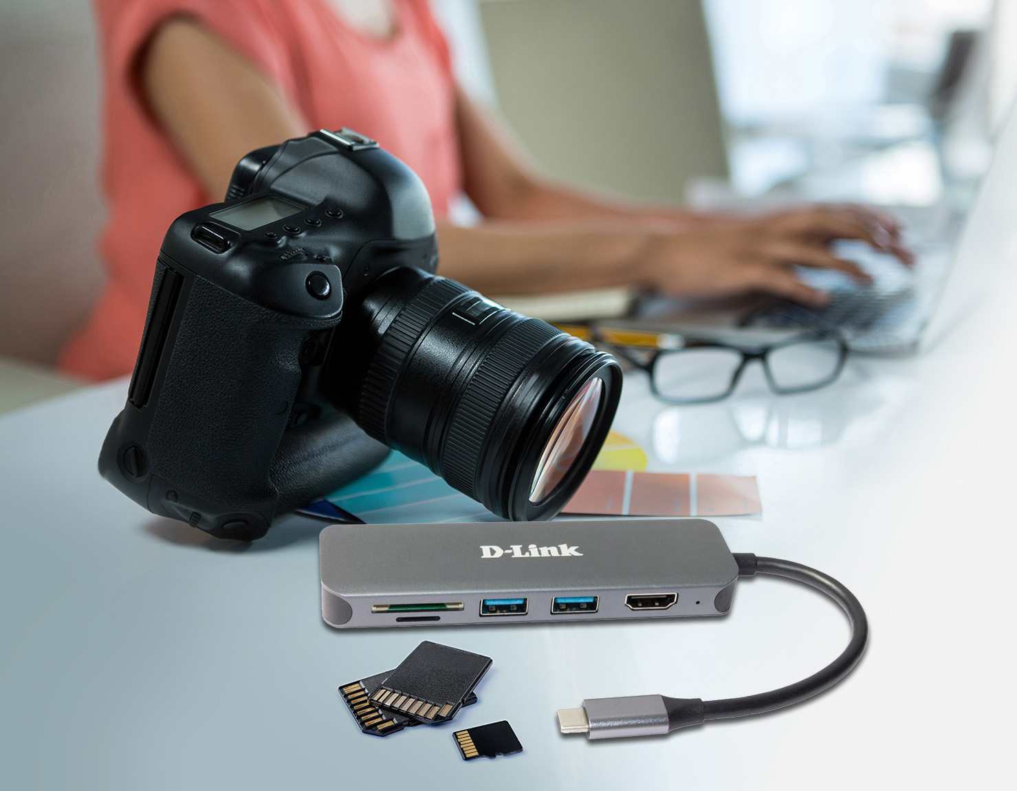 D-Link DUB-2327 6-in-1 USB-C Hub mit HDMI D-Link DUB-2327 6-in-1 USB-C Hub mit HDMI – Bild 5