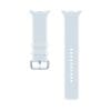 Samsung Misty Band (M/L), Blue (für Watch 8 und 9) Zweifarbiges Design, angenehmer Tragekomfort Das Misty Band aus softem, flexiblem Silikon sorgt den ganzen Tag über für einen angenehmen Tragekomfort und das sanfte, zweifarbige Pastell-Design lässt dich stets stilvoll erscheinen. Das Misty Band liegt eng und dennoch sanft am Handgelenk an, wodurch Fitnessdaten genau erfasst werden können - unabhängig, ob beim leichten Training oder beim Power-Workout. Durch das Schnellwechselsystem, kannst du innerhalb von Sekunden das Band ohne weitere Hilfsmittel und mit einem Knopfdruck wechseln. Wähle ein Armband das zu deinem Stil passt und verleihe deiner Galaxy einen persönlichen Touch.