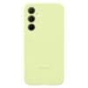 Samsung Silicone Case für Galaxy A35, Lime Matte, weiche Oberfläche kombiniert Stil mit festem Halt Mit dem Silicone Case liegt dein Galaxy A35 5G komfortabel und angenehm in der Hand. Das Material überzeugt mit einer weichen Textur, die sich großartig anfühlt und du schützt nicht nur die Rückseite deines Galaxy sondern auch den Rahmen.