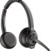 Poly DECT Headset Savi 8220 UC binaural USB-A ANC Das Headset-System der Savi 8200-Serie unterstützt Sie mit einer Vielzahl von Kommunikationsfunktionen dabei, Höchstleistungen zu erreichen. Mit unternehmensfähigem DECT-Audio können Sie sich frei bewegen und diverse Aufgaben erledigen – und das in einer Entfernung von bis zu 180 m. Fortschrittliche Audiotechnologie liefert hochauflösende Sprachqualität, ohne die Benutzerdichte zu beeinträchtigen. Das Rauschunterdrückende Mikrofon mit Gesprächsbegrenzung, optimiert Ihre Stimme bei gleichzeitiger Minimierung von Hintergrundgeräuschen für einen kristallklaren Sound.