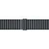 Samsung Trail Band, Black (für WatchUltra /2) Das Trail Band für die Galaxy Watch Ultra ist ein weiches, atmungsaktives und dennoch widerstandfähiges Stoffband aus gewebtem Nylon, welches sich komfortabel um dein Handgelenk legt. Dank des Hakenverschlusses kannst Du die Armbandlänge individuell anpassen und durch das Schnellwechselsystem, kannst du innerhalb von Sekunden das Band ohne weitere Hilfsmittel und mit nur einem Knopfdruck wechseln. Wähle ein Armband das zu deinem Stil passt und verleihe deiner Galaxy Watch einen persönlichen Touch.