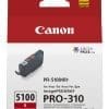 CANON PFI5100R IPF Tinte Rot 14ml Mit den Canon PFI-5100 Tintenpatronen erhältst du Drucke in Galeriequalität. Als Teil des LUCIA PRO II Pigmenttinten-Systems mit 10 Farben bietet diese Tinte Fotoqualität sowie bis zu 200 Jahre Lichtbeständigkeit¹. Die leistungsstarke Tinte verbessert die Bildqualität, hält Kratzern stand und bietet eine höhere Farbstabilität. Die Chroma Optimizer Tinte reduziert Bronzing und gewährleistet somit, dass die Farben aus jedem Blickwinkel stabil bleiben. Erziele tiefe Schwarztöne, satte Farben und eine hervorragende Bildschärfe über den gesamten Druck hinweg.
