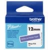 Brother Schriftband BTAG-F35 Weiß auf Lila 12 mm x 4 m Die Btag-Schriftbänder wurden exklusiv für die Brother Beschriftungsgeräte PT-N10, PT-N20 und PT-N25BT entwickelt. Mit einer Breite von 12 mm und in 17 leuchtenden Farben erhältlich, können individuelle Schriftbänder nach dem Geschmack und den Bedürfnissen des Anwenders einfach erstellt werden.Die langlebigen und zuverlässigen Btag-Schriftbänder sind resistent gegen viele verschiedene Einflüsse, denen sie im täglichen Gebrauch im Haushalt ausgesetzt sind, wie z. B. Wasser, heiße und kalte Temperaturen und Haushaltsflüssigkeiten, so dass die Etiketten lange Zeit intakt und lesbar bleiben.